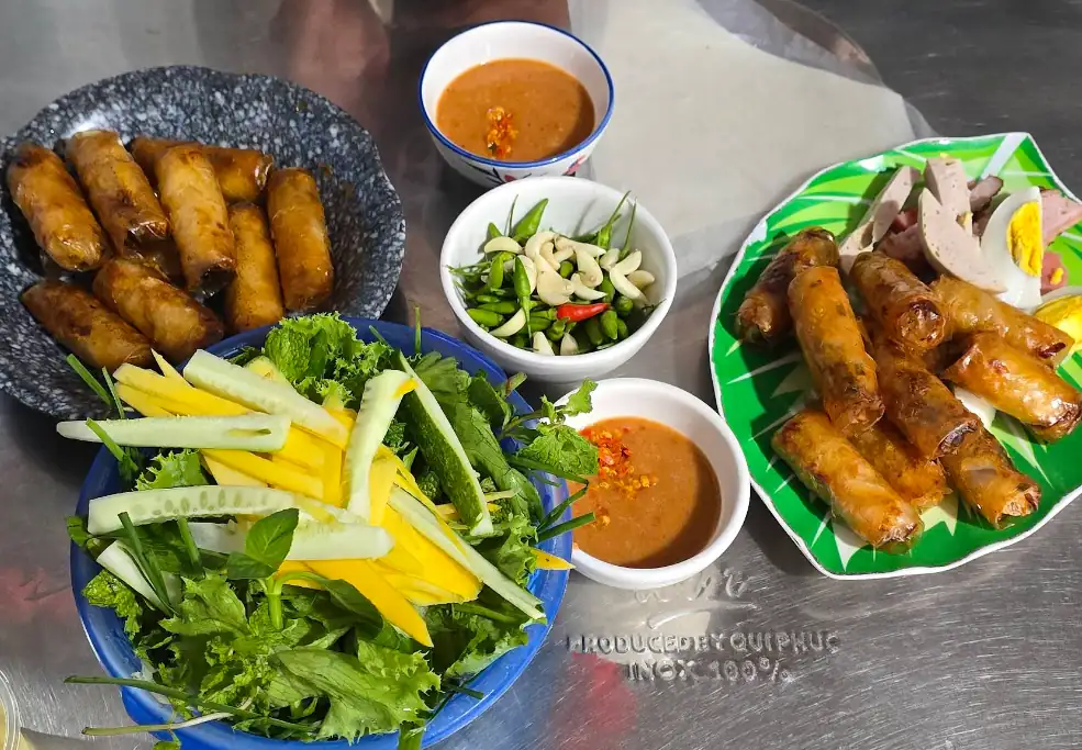 Chả cuốn cá trích - 147 Lê Hồng Phong